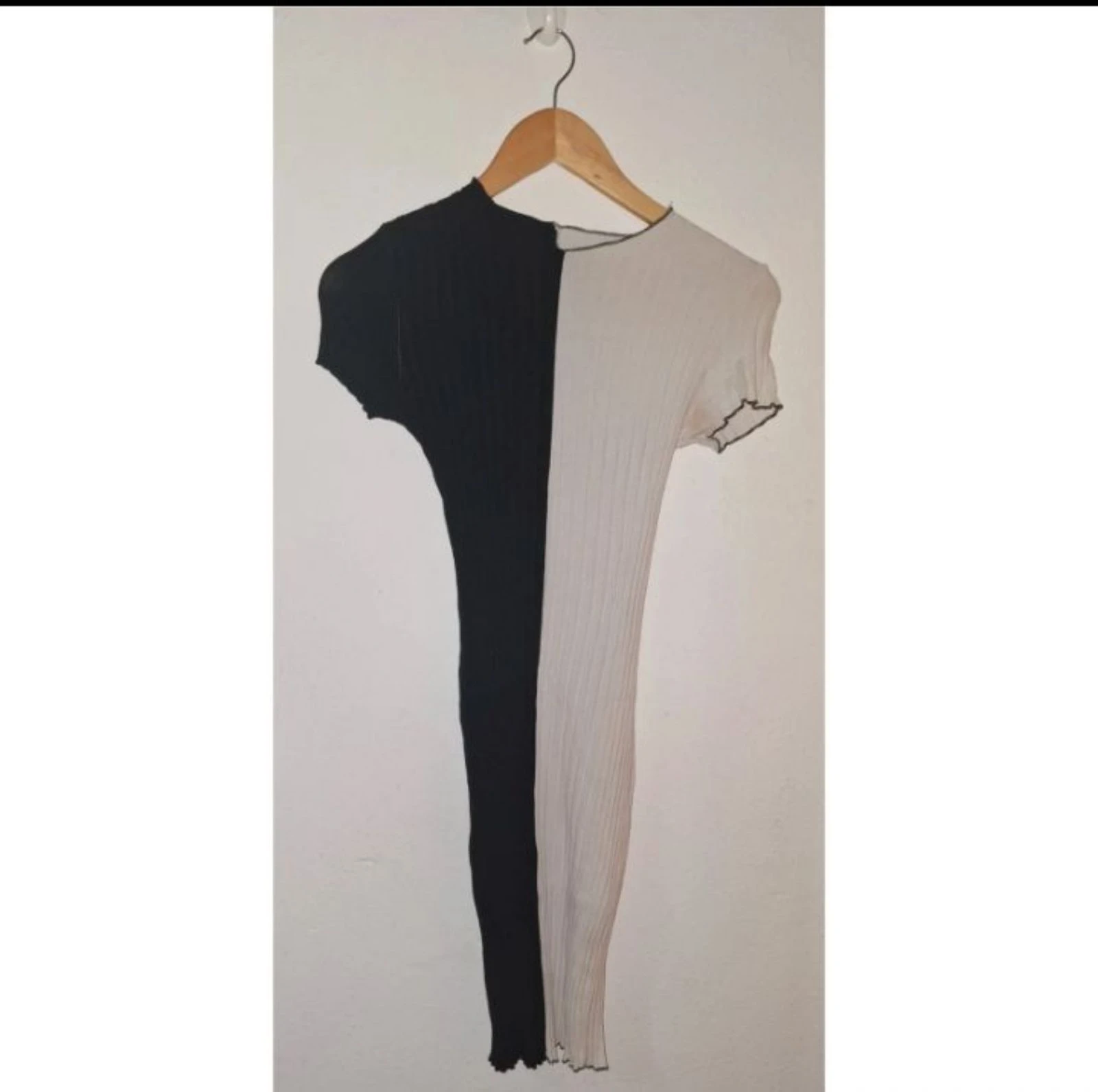 Vestido midi de canalé bicolor limite edition Y2K